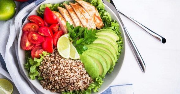 Pour une bonne nutrition, les aliments doivent être soigneusement mâchés