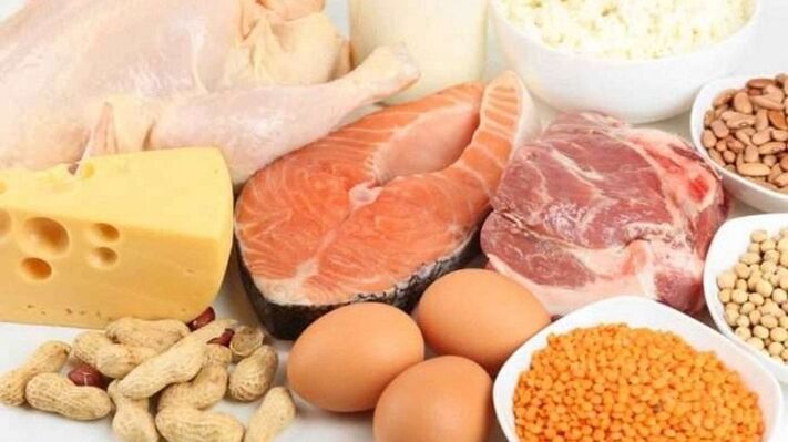 Manger des protéines est un pas vers la perte de poids